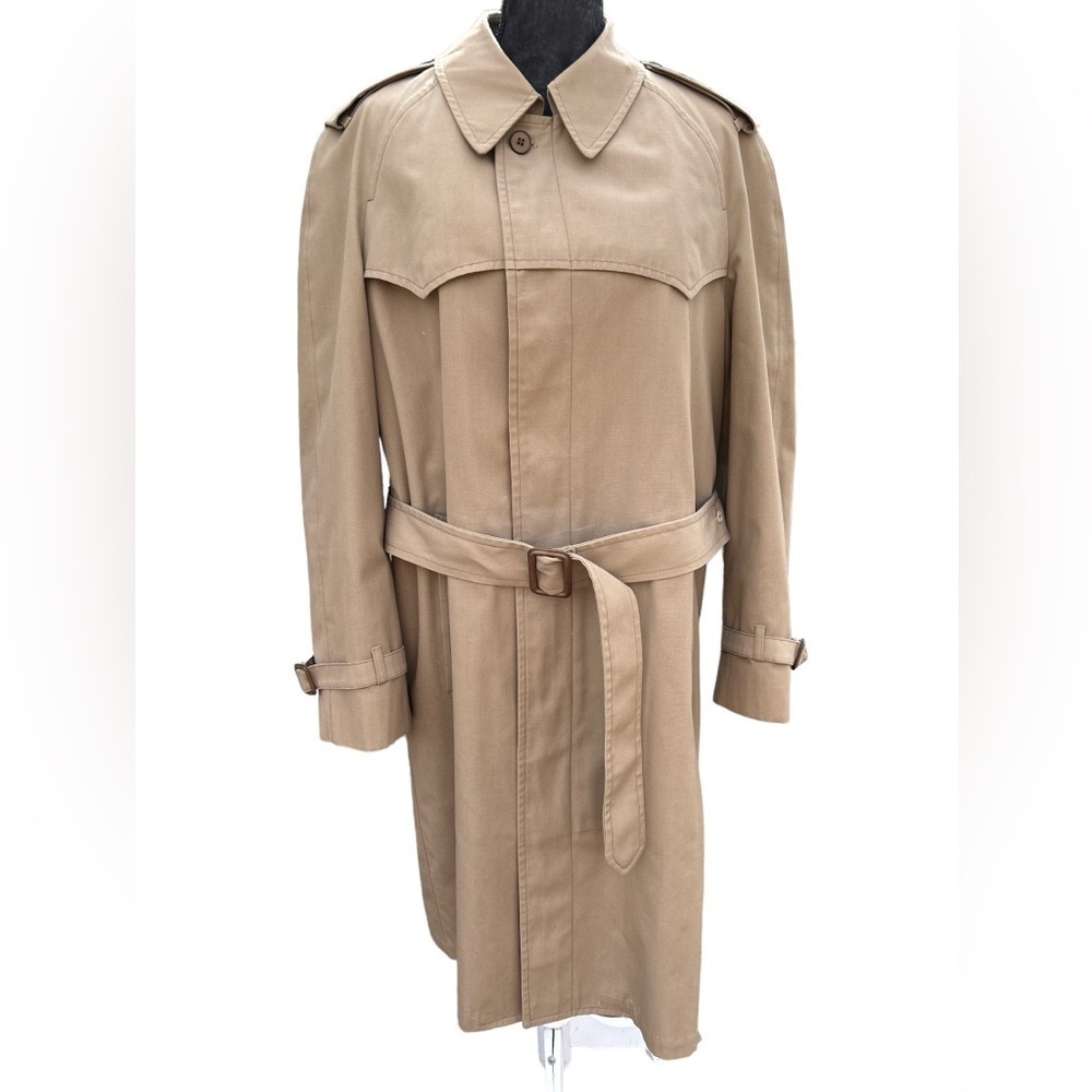 Vintage‎ London Fog Tan Trench Coat Men’s Size 40 Belted Tan Zip-In Fuzzy Liner